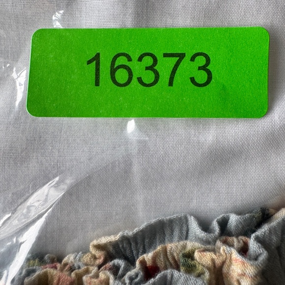 American Eagle Smocked Tube Top Ruffle Hem Blue Floral Medium Festival Y2K - Picture 14 of 14